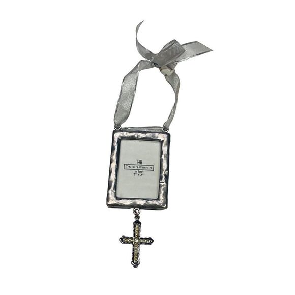10/$25🦋 Treasured Memories by Ganz 2"x3" Photo Ornament - Picture 1 of 13